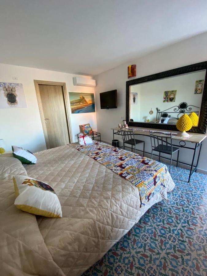 B&B Torre Pozzillo ชีนิซี ภายนอก รูปภาพ