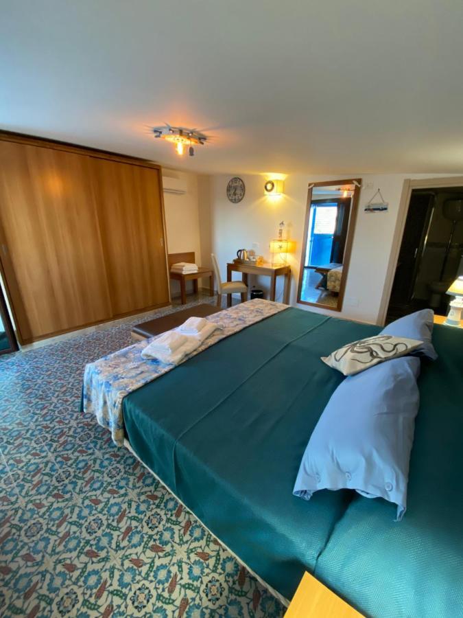 B&B Torre Pozzillo ชีนิซี ภายนอก รูปภาพ