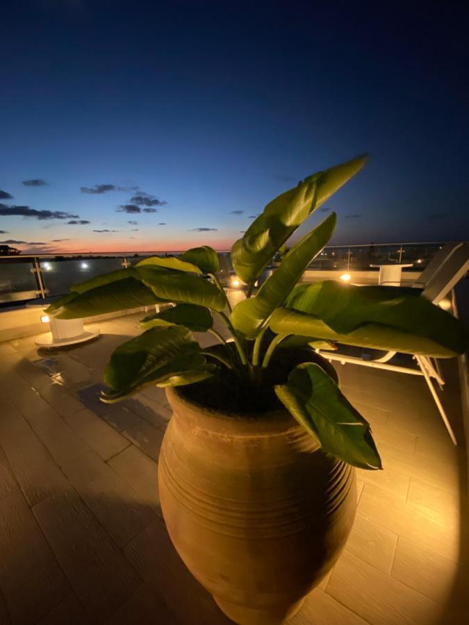 B&B Torre Pozzillo ชีนิซี ภายนอก รูปภาพ